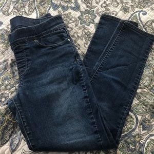 Levi’s pull on skinny jeans size 8